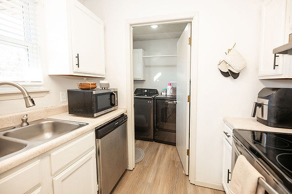 kitchen laundry-3