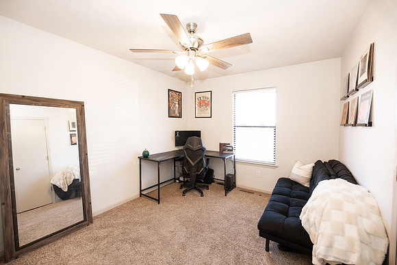bedroom 3-1