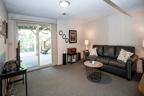Lower living space 1